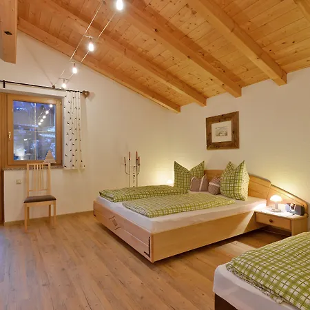 アパート クーグル *